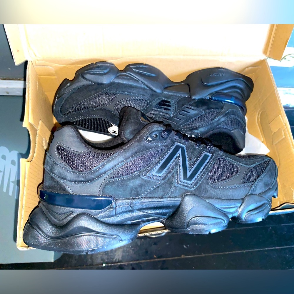 Triple Black 530 New Balance